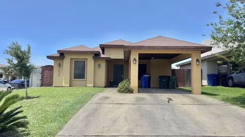 3530 Celso Cavazos Rd, Laredo, TX 78046
