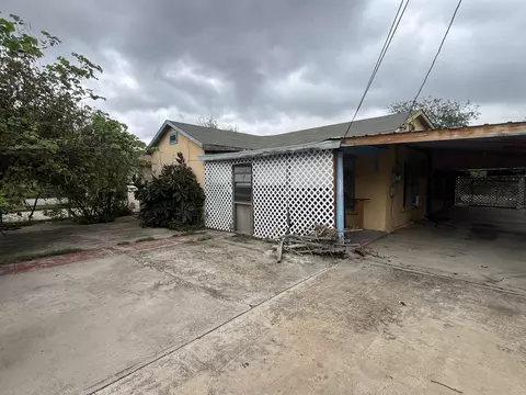 3505 Santa Maria Ave, Laredo, TX 78041