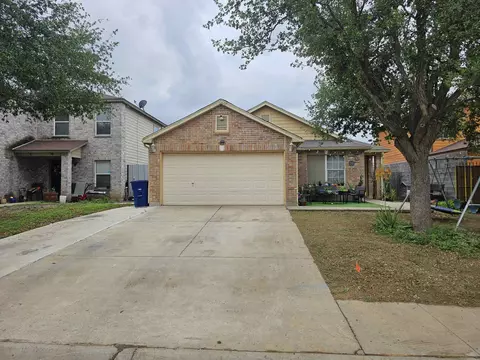 2230 Mina Verde Rd, Laredo, TX 78041
