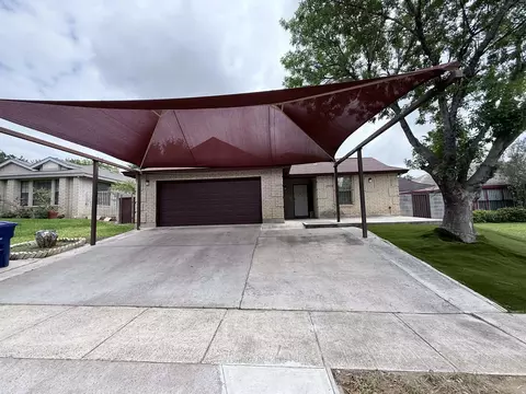 1709 Kingwood Dr, Laredo, TX 78045