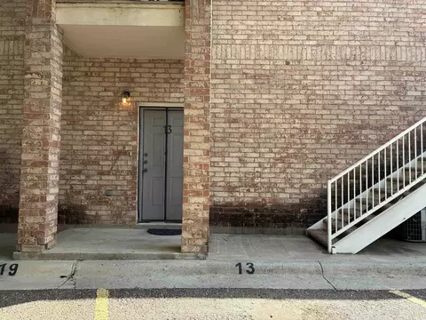 511 Shiloh Dr #13, Laredo, TX 78045