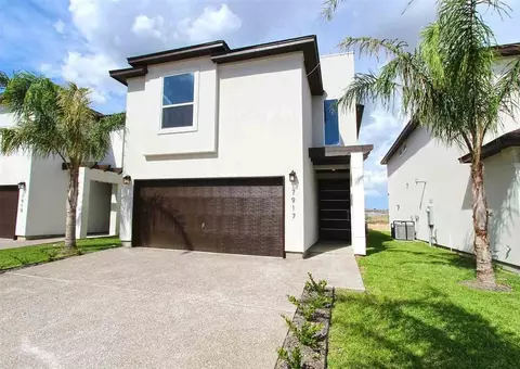 7917 Elka Lp, Laredo, TX 78045