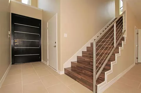 Entry Way - 7917 Elka Lp, Laredo, TX 78045 photo 1 of 2