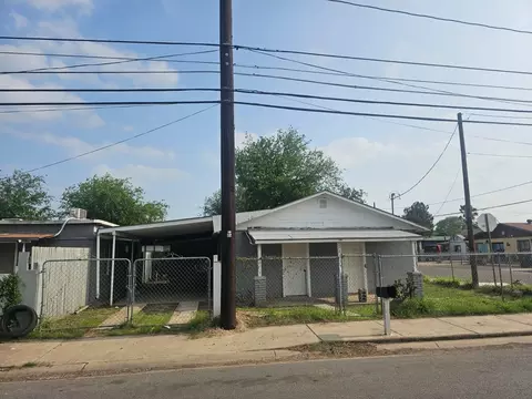 2419 Sanchez St, Laredo, TX 78040