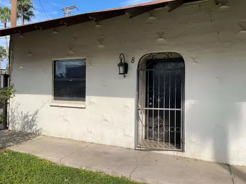 2202 Okane St # 8, Laredo, TX 78043