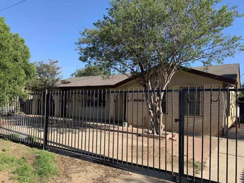 1718 Willow St, Laredo, TX 78045
