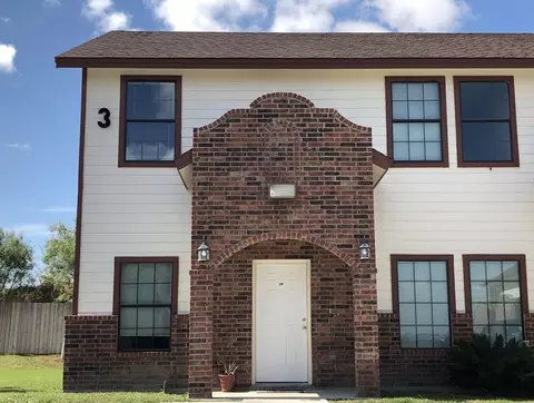 4246 Dorel Dr #22, Laredo, TX 78043