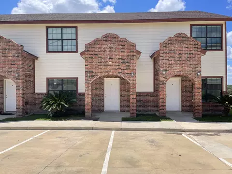 4246 Dorel Dr #22, Laredo, TX 78043
