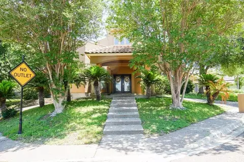 331 St Julien Dr, Laredo, TX 78041