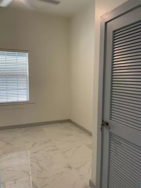 Other - 919 Willow St, Laredo, TX 78040 photo 4 of 9