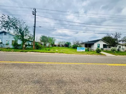1010 N Smith Ave, Hebbronville, TX 78361