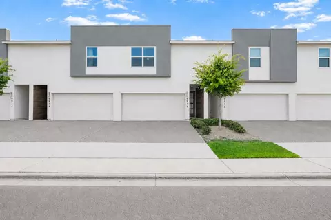 9916 Bijan Dr #9916, Laredo, TX 78045