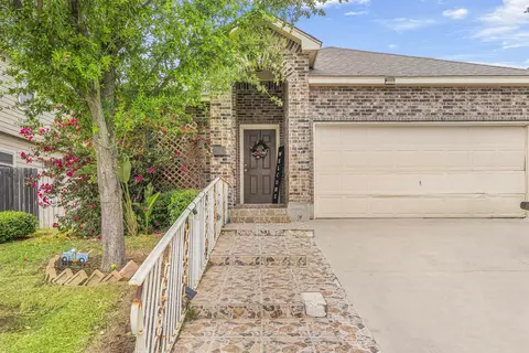 11334 Sierra Gorda Dr, Laredo, TX 78045