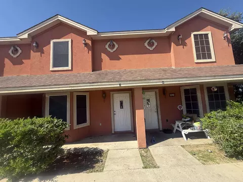 1016 Dicky Ln #7, Laredo, TX 78045
