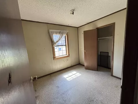 Bedroom - 128 Franklin St, Laredo, TX 78041 photo 2 of 6