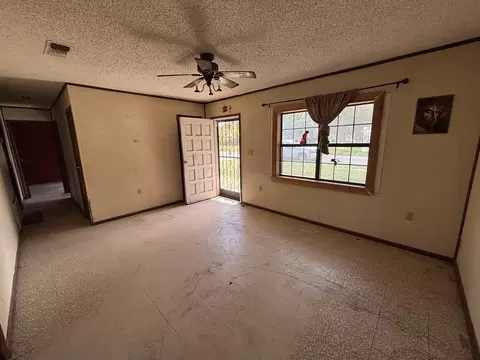 Living - 128 Franklin St, Laredo, TX 78041 photo 2 of 2