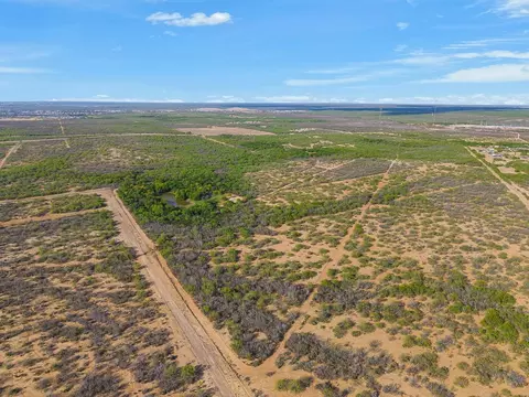 4407 Wormser Rd, Laredo, TX 78046