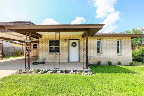 2318 Locust St, Laredo, TX 78040