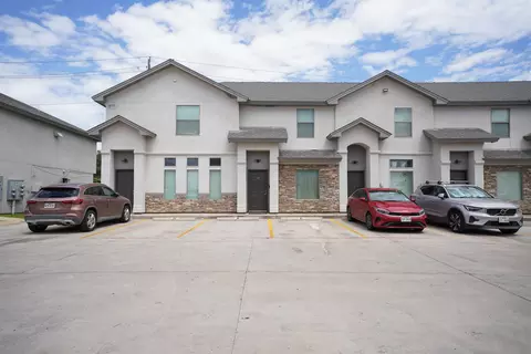 1014 Monaco Blvd #27, Laredo, TX 78045