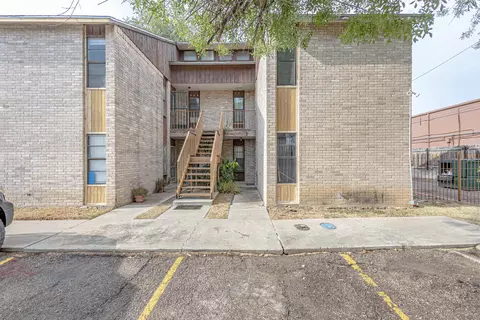 100 E Hillside Rd #201, Laredo, TX 78041