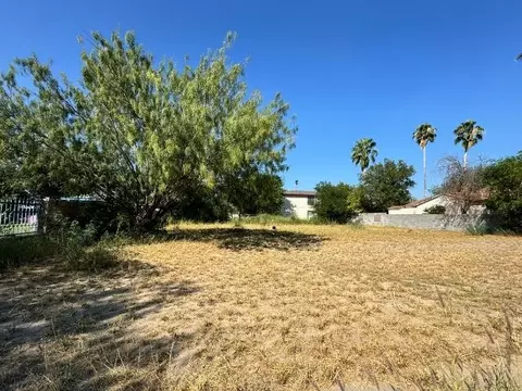 308 Santander Dr, Laredo, TX 78046