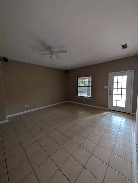 Living - 316 Cinnamon Teal Lp, Laredo, TX 78045 photo 1 of 1