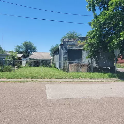 2302 Washington St, Laredo, TX 78040