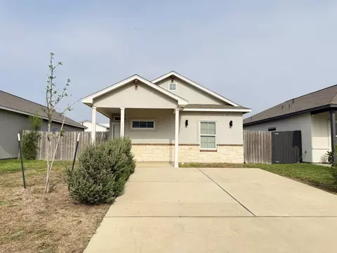 4220 Gavilan Dr, Laredo, TX 78046