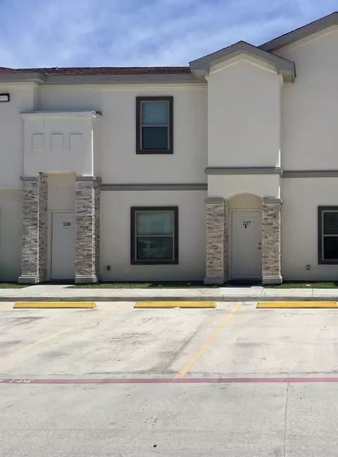 7615 Laguna Del Mar Ct #TBD, Laredo, TX 78041