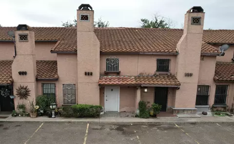 5500 Mcpherson Rd #19, Laredo, TX 78041