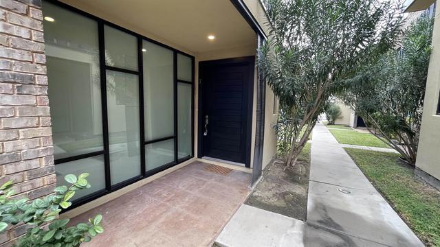409 Shiloh Dr #7, Laredo, TX 78045