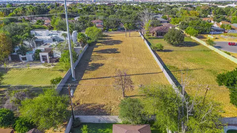 1213 St John Lp, Laredo, TX 78045 photo 7