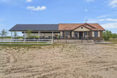 3458 Mangana-hein Rd, Laredo, TX 78046