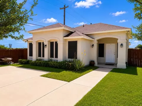 2711 Purdy Ct, Laredo, TX 78046