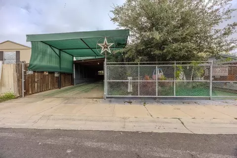 4912 San Miguel Dr, Laredo, TX 78046