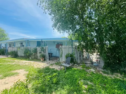 917 Flag St, Laredo, TX 78041