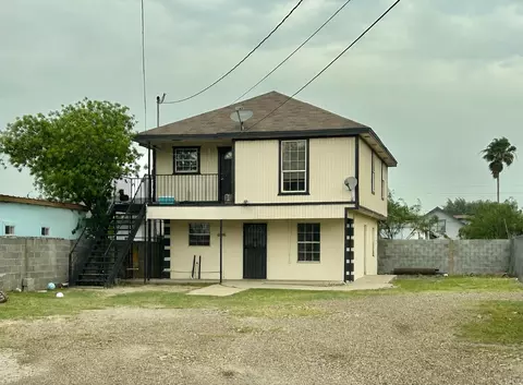 1740 Orquidia Ln W #1, Laredo, TX 78046