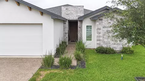 2421 Messi St, Laredo, TX 78041