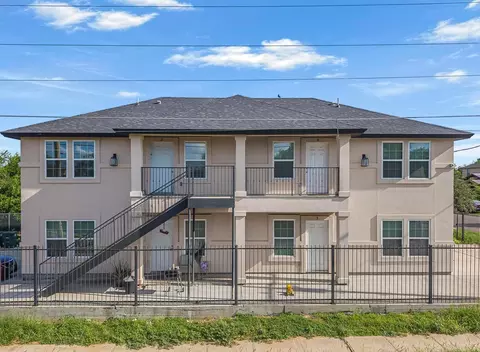 3301 S Louisiana Ave, Laredo, TX 78046