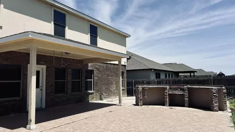 Exterior - 332 Silverleaf Oak Dr, Laredo, TX 78045 photo 5 of 5