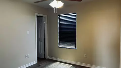 Bedroom - 332 Silverleaf Oak Dr, Laredo, TX 78045 photo 3 of 3