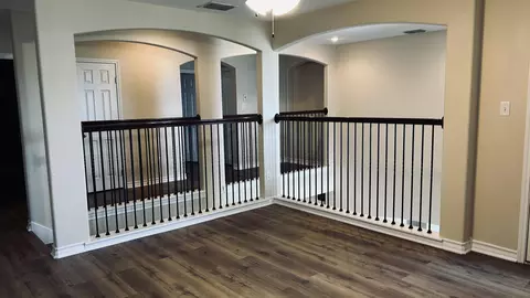 Entry Way - 332 Silverleaf Oak Dr, Laredo, TX 78045 photo 3 of 3