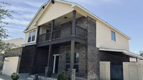 Exterior - 332 Silverleaf Oak Dr, Laredo, TX 78045 photo 4 of 5