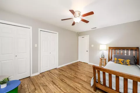 Bedroom - 1207 Lyles Lp, Laredo, TX 78045 photo 4 of 4