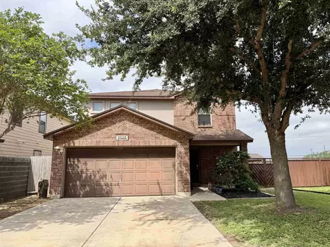 11128 Capistran Lp, Laredo, TX 78045