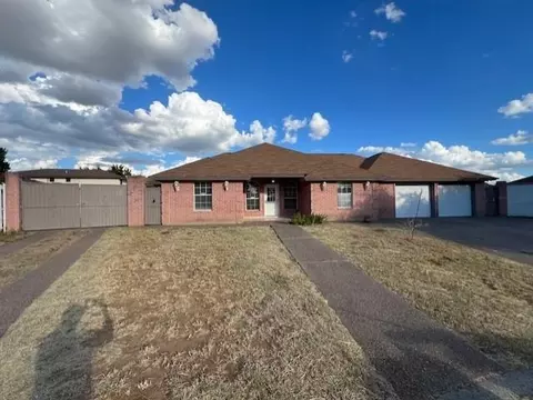 313 Potrero Ct, Laredo, TX 78045