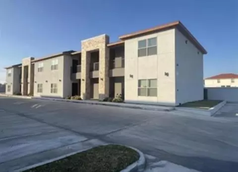 7608 Rocio Dr #8, Laredo, TX 78041
