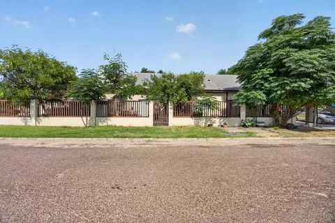 3501 Corpus Christi St, Laredo, TX 78043