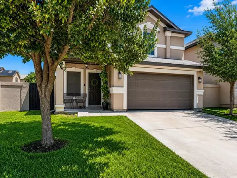 Exterior - 6002 Narciso Dr, Laredo, TX 78043 photo 3 of 4
