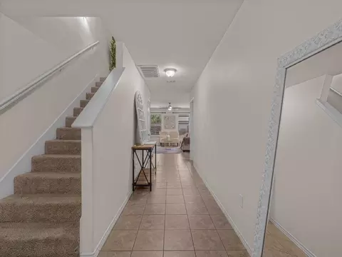 Entry Way - 6002 Narciso Dr, Laredo, TX 78043 photo 1 of 2